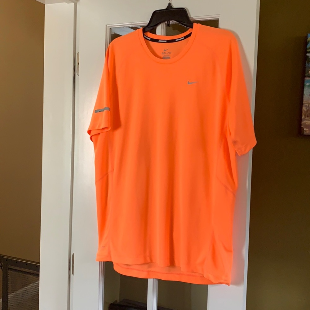 Nike Athletic top